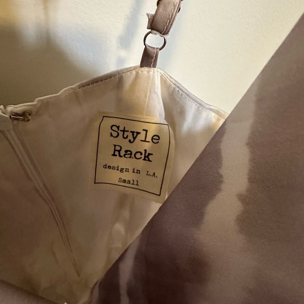 Style Rack dress, size small - Picture 3 of 4